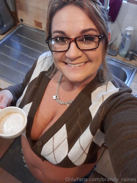 Brandy Raines エロティックなスター 写真