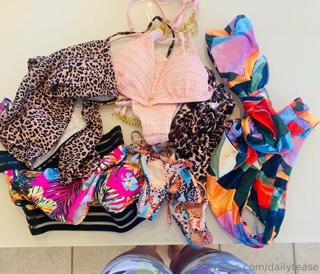 Dailytease 完璧なモデル 写真