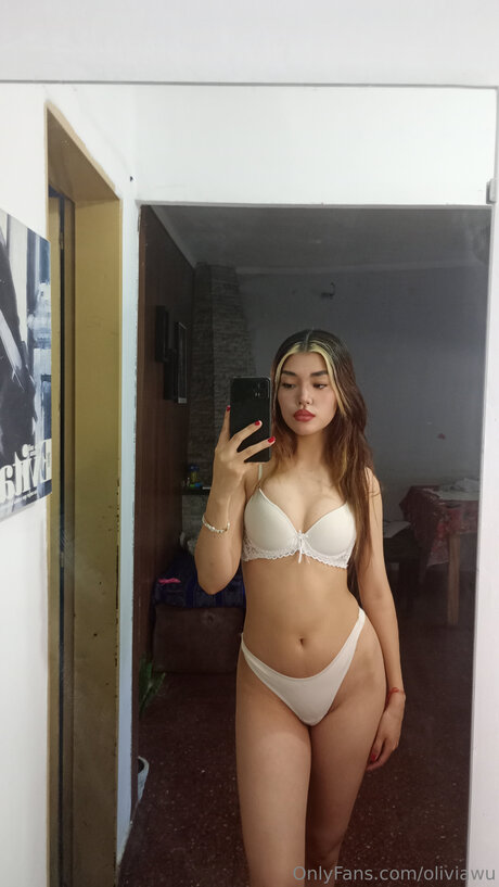 バニープリンセスオンリーファンズ 無料ポルノ 写真