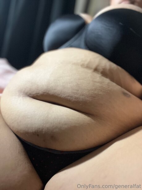 Generalfat アートモデル 写真