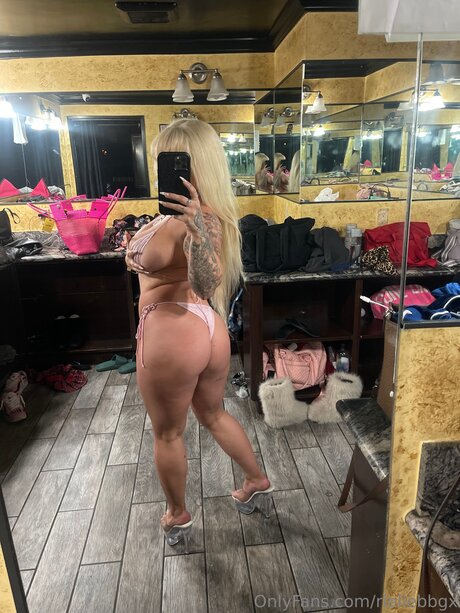 Riellebbgx ポルノスター ヌード 画像