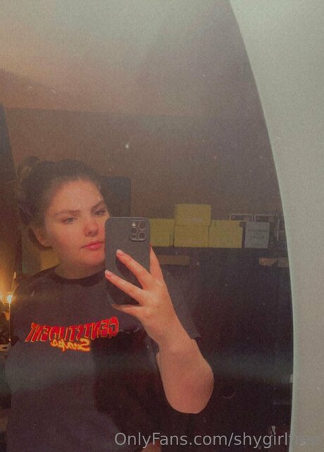 Shygirlfree 独占スター 写真