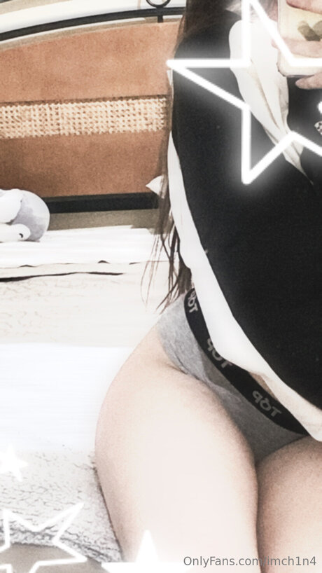 Imch1n4 スター ヌード 写真