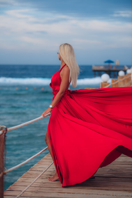 Diana Banana セクシーなポルノスター 写真