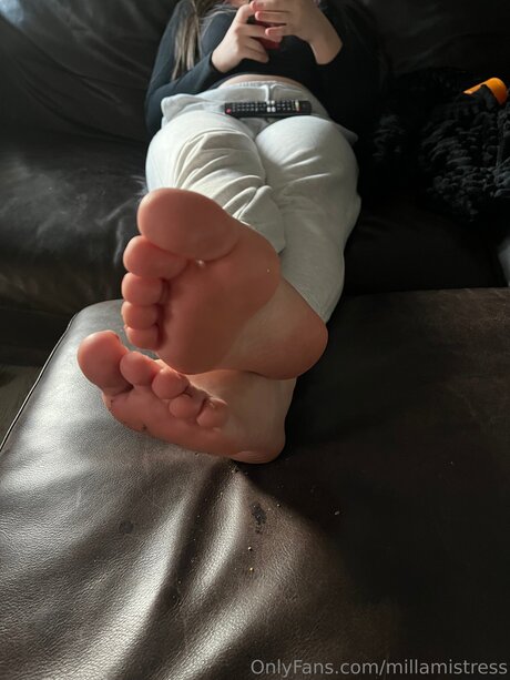 切断者オンリーファンズ ホットxxx 画像