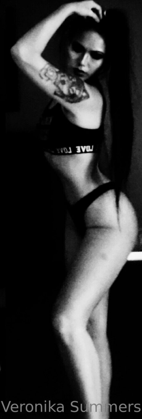 年配の熟女オンリーファンズ ホットxxx 画像