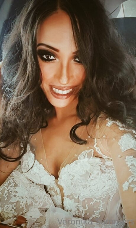 Veronika 040 かわいいモデル 写真