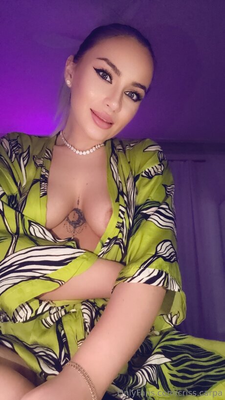 Criss Carpa 完璧なスター 画像