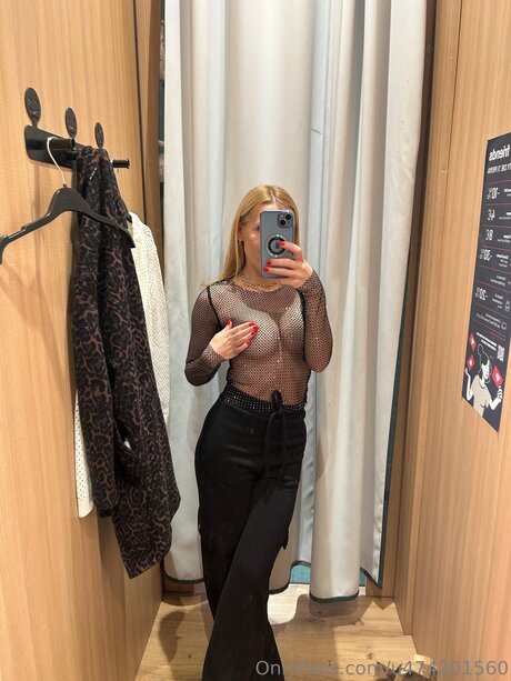 ブルネットのPOV オンリーファンズ 美しい裸 アーカイブ