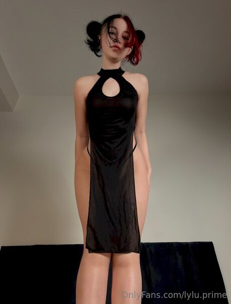 Lily Konfetka トップポルノスター 画像