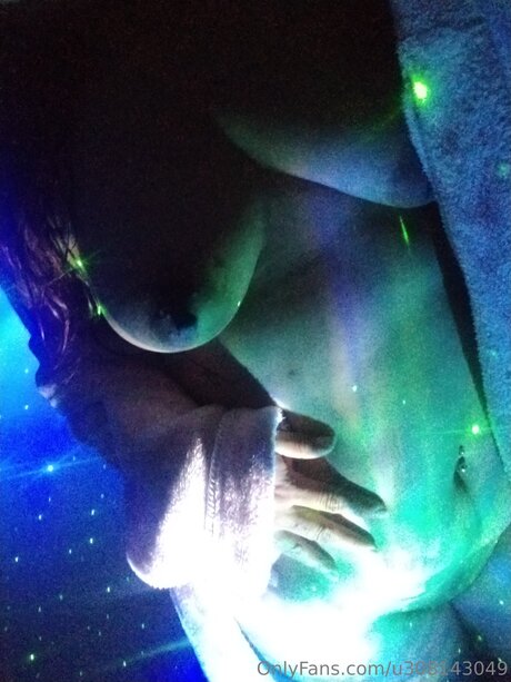 U308143049 スター ヌード ギャラリー