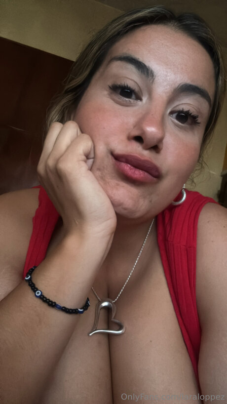 Malenacisnerosok ポルノモデル 写真