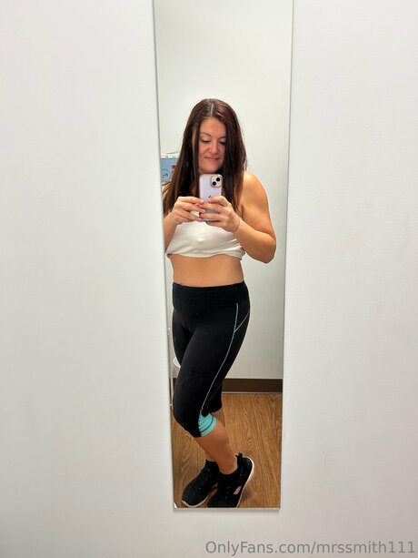 Mrssmith111 ポルノ女優 画像