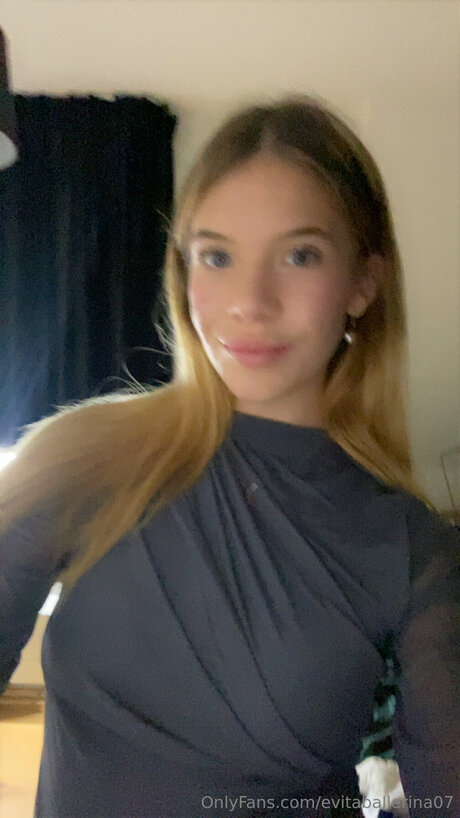 Elvitaballerina07 ポルノスター ギャラリー