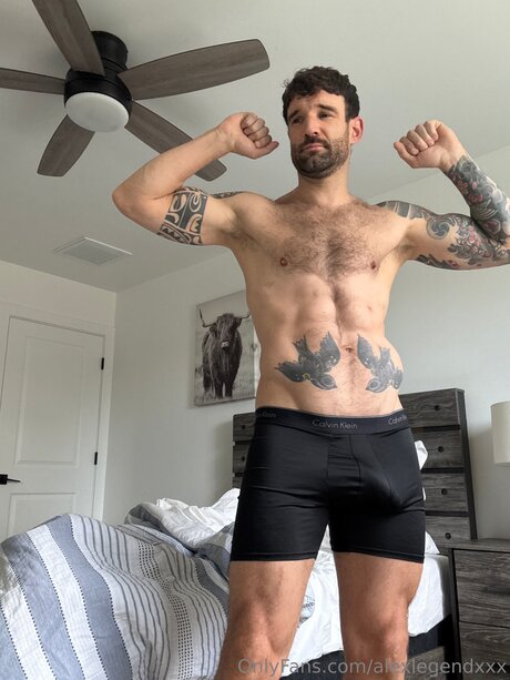 Alexlegendxxx ポルノスター 素敵 写真