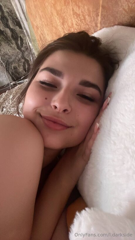 Tガールオンリーファン セクシー裸 写真