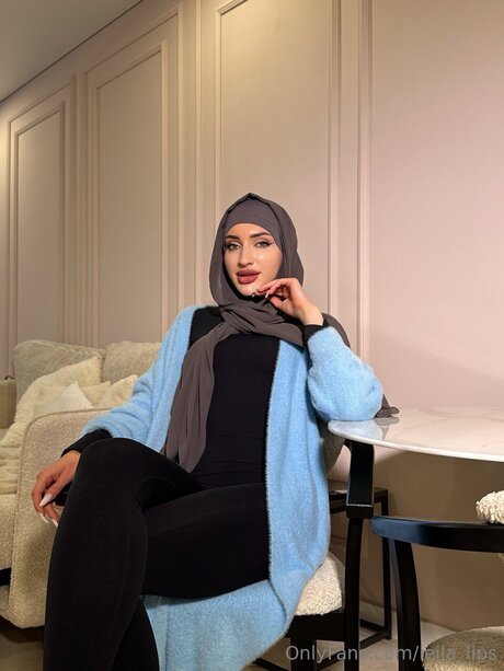 フィットネスプッシーオンリーファンズ ヌード 写真