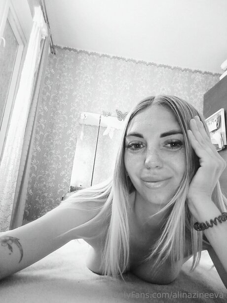 Alinazineeva ポルノスター セックス ギャラリー