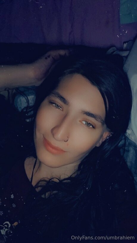 Umbrahiem アートスター 写真