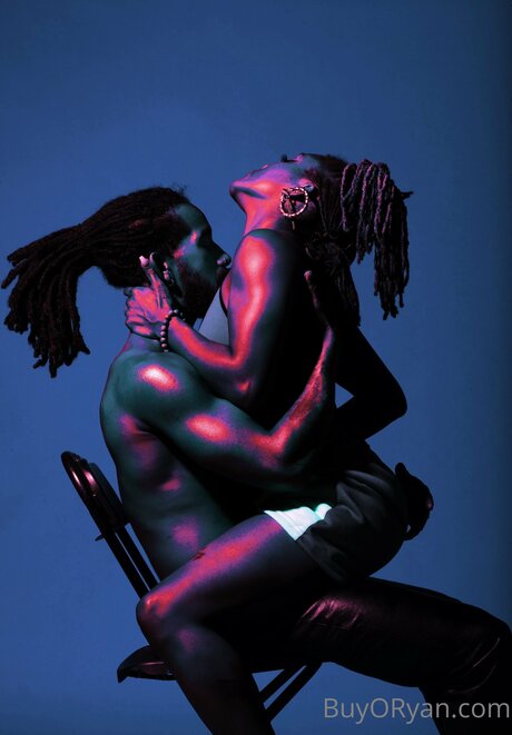 Oryanoryan ヌード女優 ギャラリー