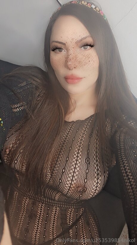 U253539854nikol ポルノスター ヌード 写真