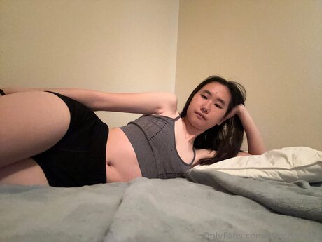 Kimchisnack 素敵なポルノスター アーカイブ