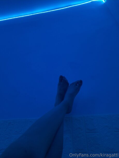 Kira18years 完璧なスター ギャラリー