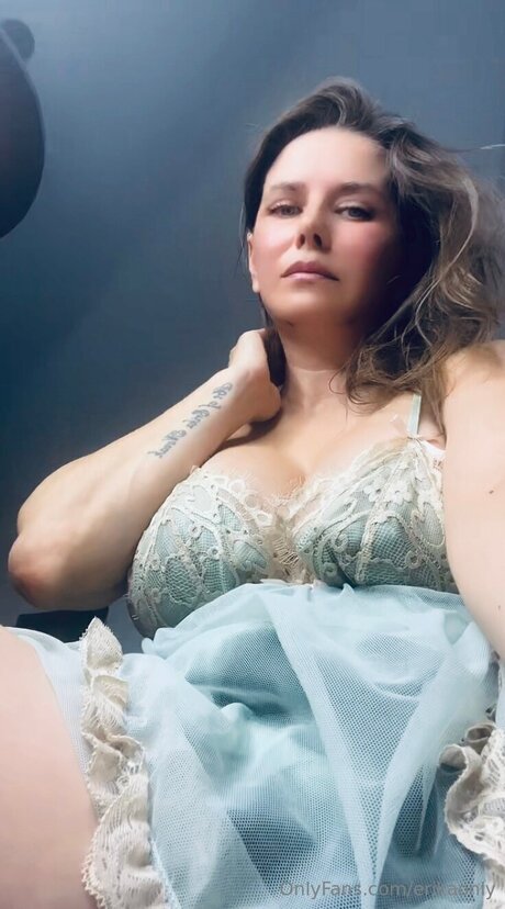 Erikaonly xxxモデル 写真