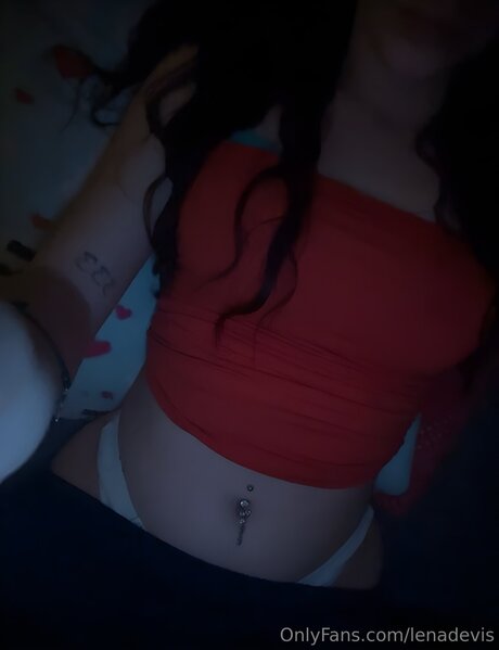 Lenadevis ポルノスター セクシー 写真