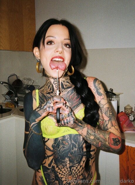 Itsyourhazel セックス女優 ギャラリー