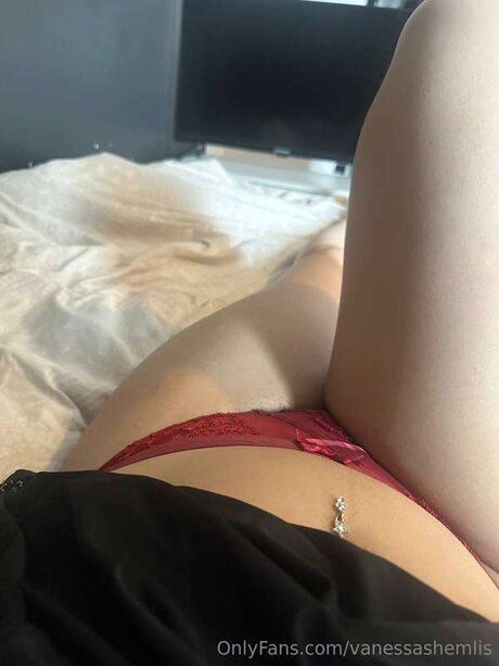 Vanessashemlis セクシーなスター 画像