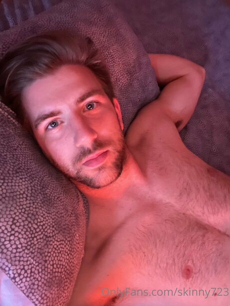 熟女アナルオンリーファンズ 裸 写真