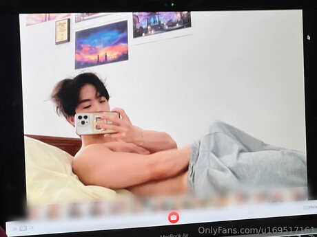 U169517161 無料女優 写真