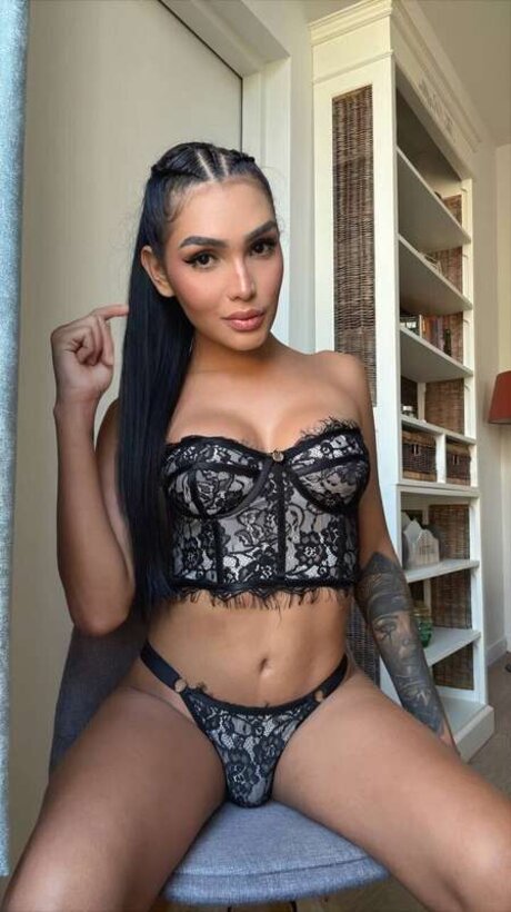 Miaflamee 最高のモデル 写真