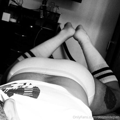 Dosmildepan 素敵なモデル 写真