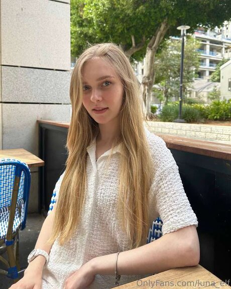 Arya Lune 最高の女優 写真