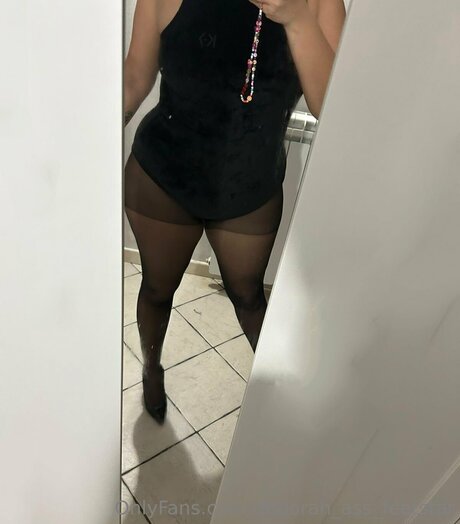 Bbwdeborah Ass Feetstar 無料女優 ギャラリー