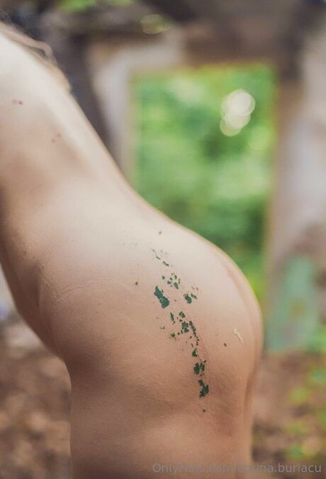 Corina Burlacu 無料モデル 写真