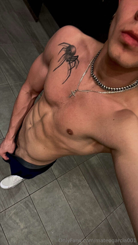 トランス熟女オンリーファンズ セックス ギャラリー