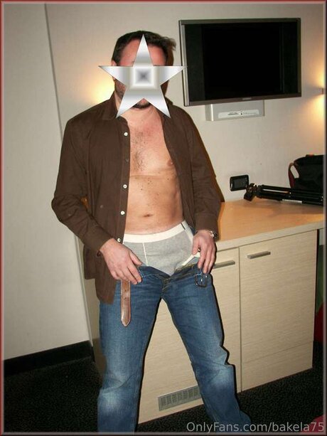 Bakela75 女優 写真