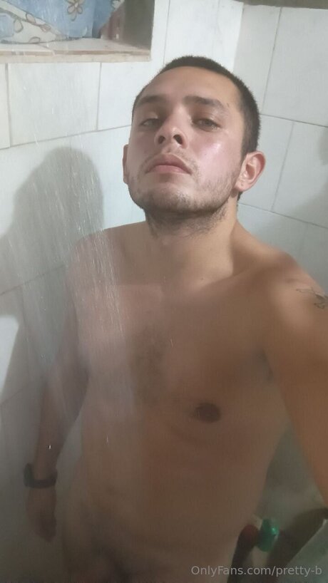 Pretty B スター 写真