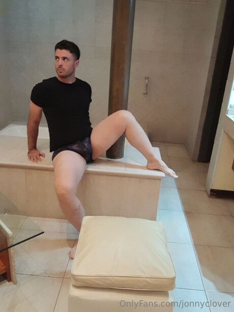 Jonnyclover 素敵なポルノスター 写真