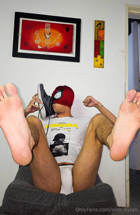 Sins Dylan xxxスター 写真