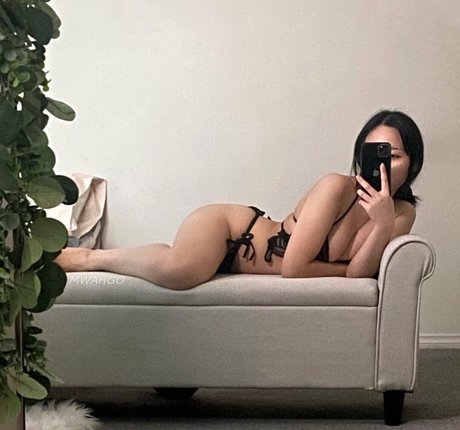 mwahgo ポルノモデル 写真