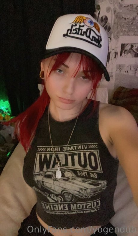 乳首 オンリーファンズ えろた 写真