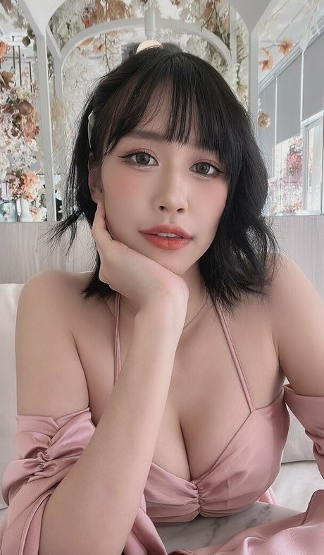 EarniesHime アート女優 ギャラリー