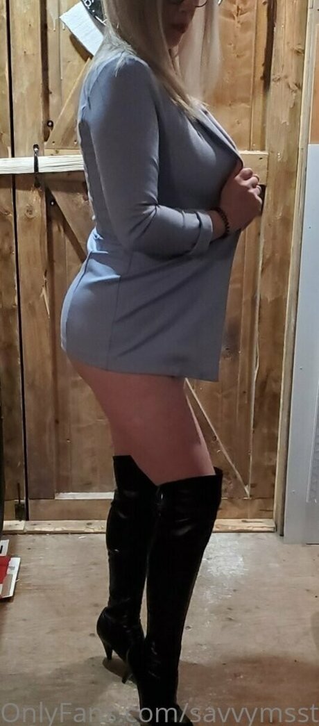 カウガール POV オンリーファンズ 裸 画像