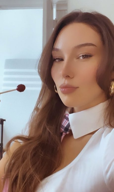 アナルを食べるオンリーファンズ 無料セクシー 写真