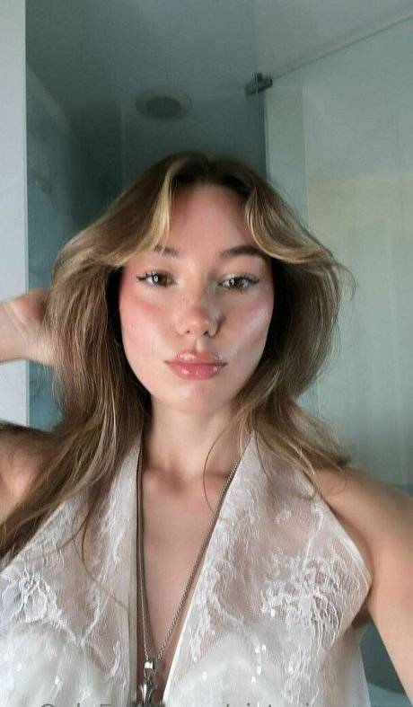 アマチュアセックスオンリーファンズ セクシー 画像