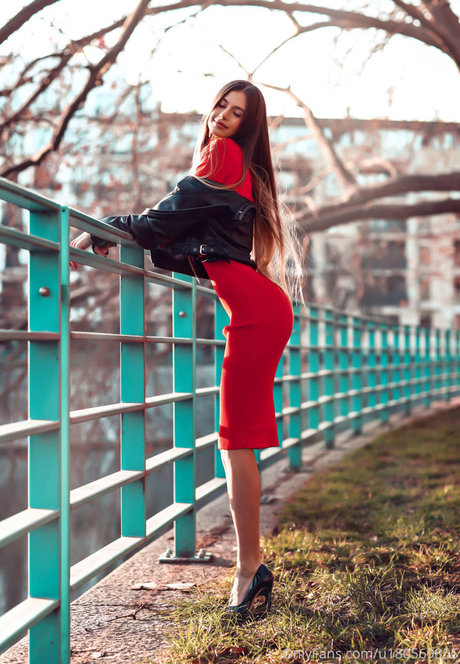 ランジェリーファックオンリーファンズ 無料ポルノ 写真